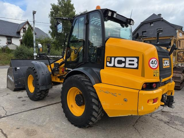 JCB TM 320 S T4F - Teleskopski upravljač: slika 4 JCB TM 320 S T4F - Teleskopski upravljač: slika 4