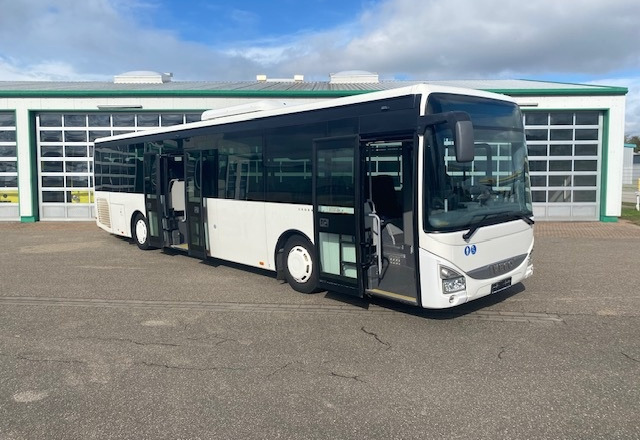 IVECO Crossway    EZ 2017 - Gradski autobus: slika 2 IVECO Crossway    EZ 2017 - Gradski autobus: slika 2