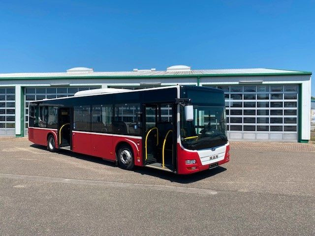 MAN A 21 Lions City KLIMA EURO 6 ZF EcoLife - Gradski autobus: slika 2 MAN A 21 Lions City KLIMA EURO 6 ZF EcoLife - Gradski autobus: slika 2