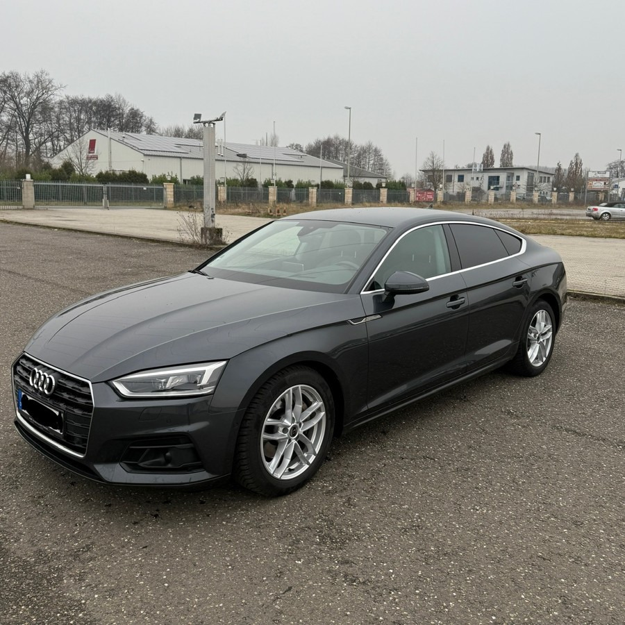 AUDI A5 Sportback TÜV bis Okt. 2027 - Karavan: slika 1 AUDI A5 Sportback TÜV bis Okt. 2027 - Karavan: slika 1
