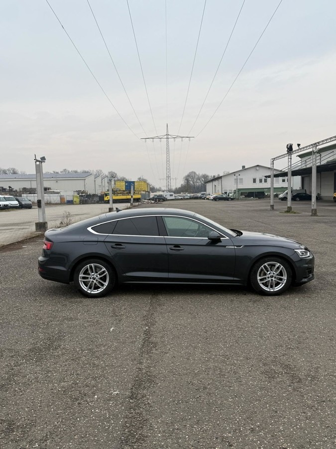 AUDI A5 Sportback (Typ F5) 2.0 TDI Schräghecklimousin - Automobil: slika 4 AUDI A5 Sportback (Typ F5) 2.0 TDI Schräghecklimousin - Automobil: slika 4