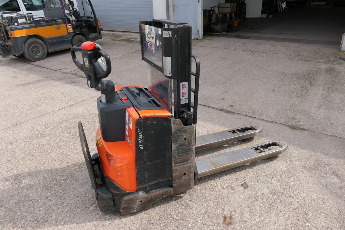 BT SWE 200D Batterie 28/2023 - Kolica za palete: slika 3 BT SWE 200D Batterie 28/2023 - Kolica za palete: slika 3