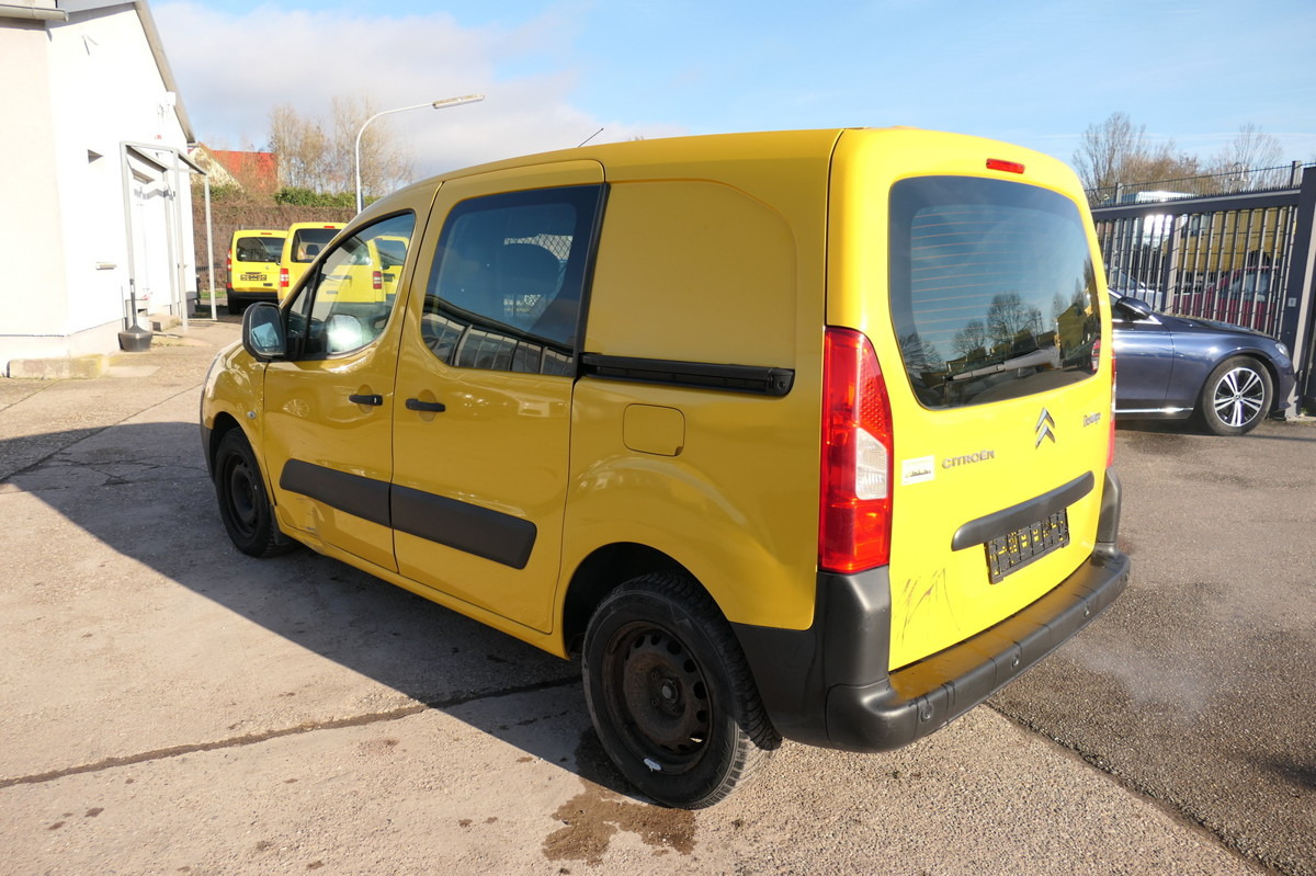 CITROEN Berlingo 16V HDI Niveau B L1 CoC PARKTRONIK 2xSC - Mali kombi: slika 4 CITROEN Berlingo 16V HDI Niveau B L1 CoC PARKTRONIK 2xSC - Mali kombi: slika 4