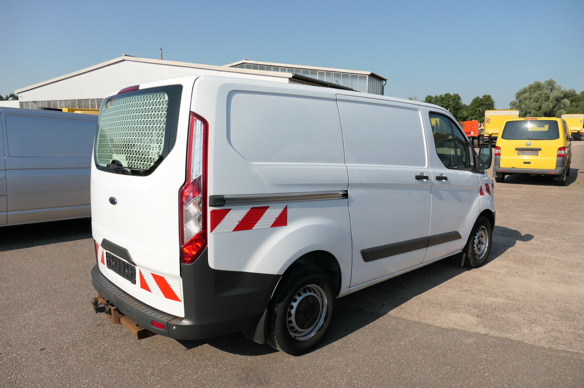 FORD Transit Custom 290 2.0 TDCi KLIMA TEMPOMAT AHK W - Mali kombi: slika 4 FORD Transit Custom 290 2.0 TDCi KLIMA TEMPOMAT AHK W - Mali kombi: slika 4
