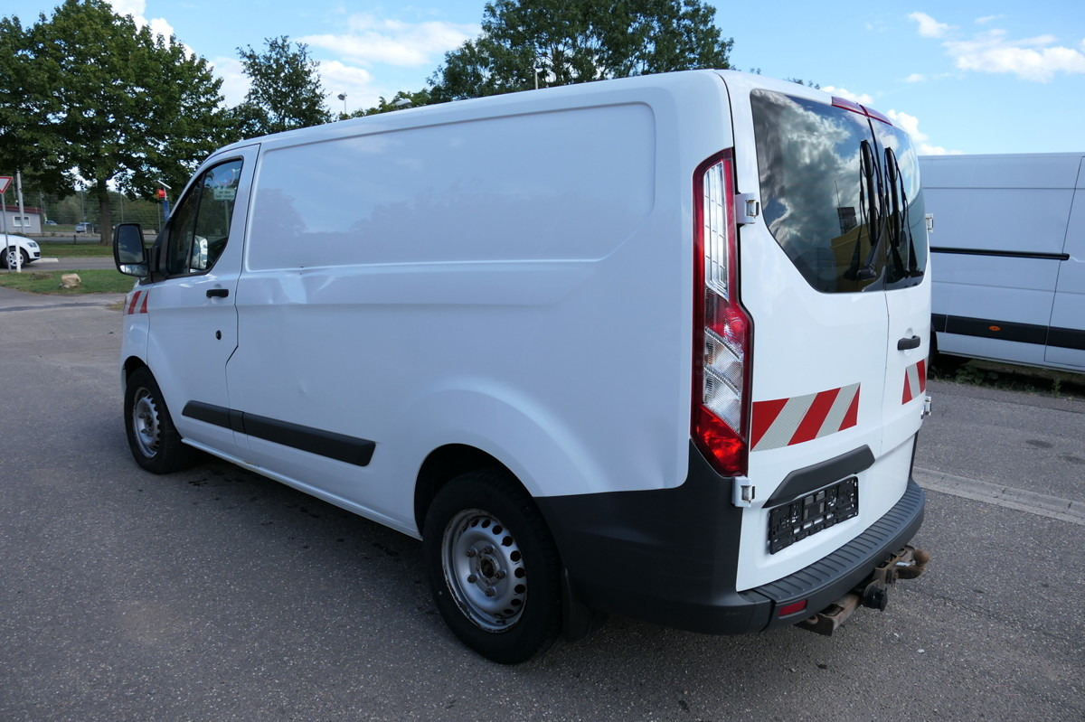FORD Transit Custom 290 TDCi Klima Flügeltüren Tempom - Mali kombi: slika 4 FORD Transit Custom 290 TDCi Klima Flügeltüren Tempom - Mali kombi: slika 4