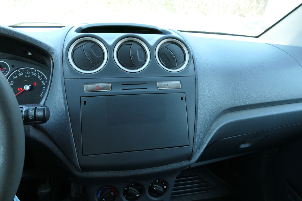 Mali kombi FORD Transit/Tourneo Connect T230 2x Schiebetür Flüge: slika 8 Mali kombi FORD Transit/Tourneo Connect T230 2x Schiebetür Flüge: slika 8