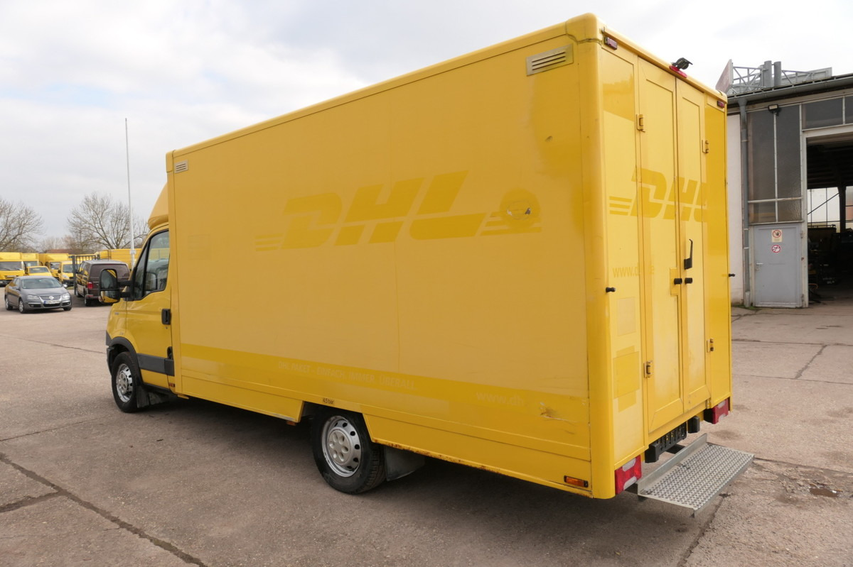 IVECO Daily 35 S11 C30C AUTOMATIK KAMERA MAXI KAMERA R - Dostavno vozilo sa zatvorenim sandukom: slika 4 IVECO Daily 35 S11 C30C AUTOMATIK KAMERA MAXI KAMERA R - Dostavno vozilo sa zatvorenim sandukom: slika 4
