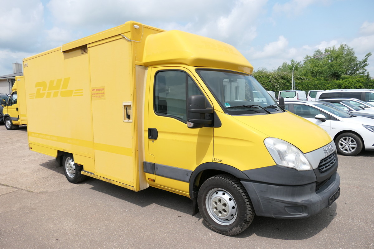 IVECO Daily 35 S11 C30C AUTOMATIK KAMERA MAXI KAMERA R - Dostavno vozilo sa zatvorenim sandukom: slika 1 IVECO Daily 35 S11 C30C AUTOMATIK KAMERA MAXI KAMERA R - Dostavno vozilo sa zatvorenim sandukom: slika 1
