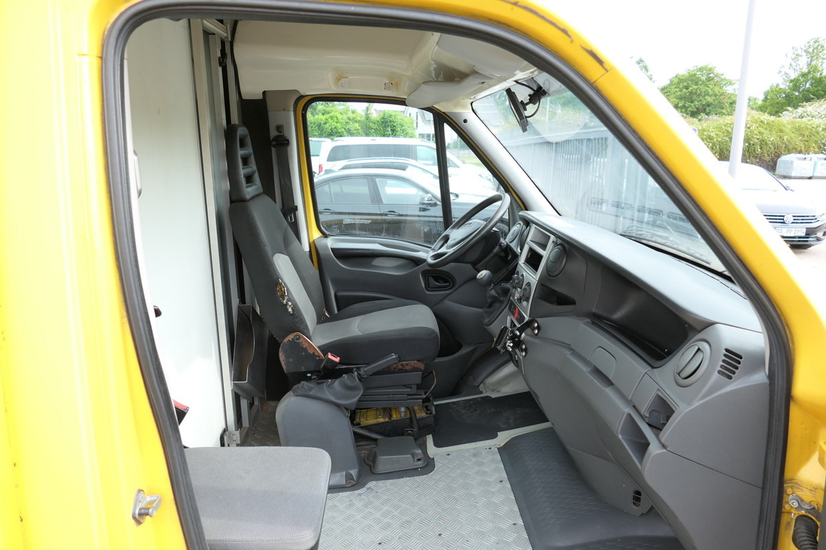 IVECO Daily 35 S11 C30C AUTOMATIK KAMERA MAXI Regale D - Dostavno vozilo sa zatvorenim sandukom: slika 5 IVECO Daily 35 S11 C30C AUTOMATIK KAMERA MAXI Regale D - Dostavno vozilo sa zatvorenim sandukom: slika 5