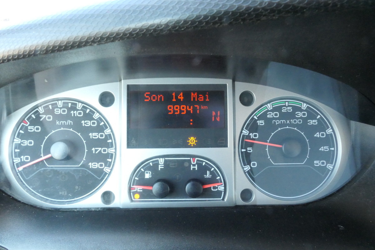 Dostavno vozilo sa zatvorenim sandukom IVECO Daily 35 S11 C30C AUTOMATIK KAMERA MAXI Regale D: slika 11