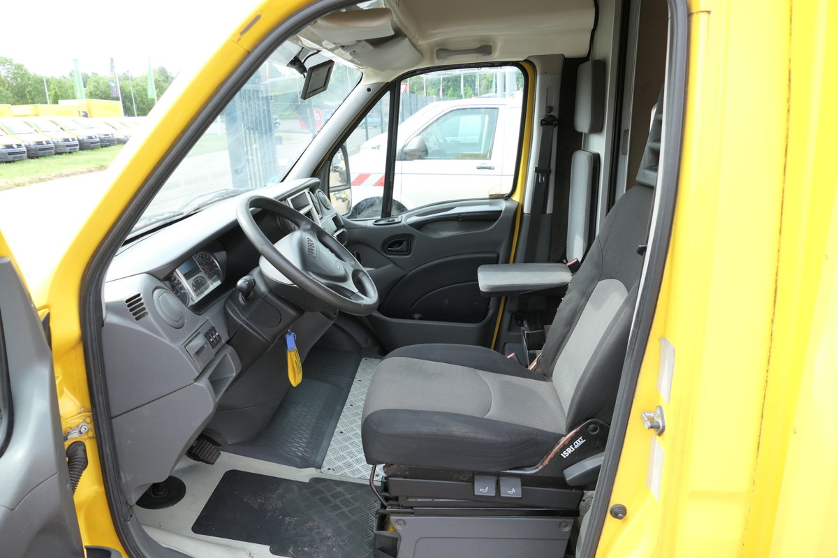 Dostavno vozilo sa zatvorenim sandukom IVECO Daily 35 S11 C30C AUTOMATIK KAMERA MAXI Regale D: slika 9 Dostavno vozilo sa zatvorenim sandukom IVECO Daily 35 S11 C30C AUTOMATIK KAMERA MAXI Regale D: slika 9
