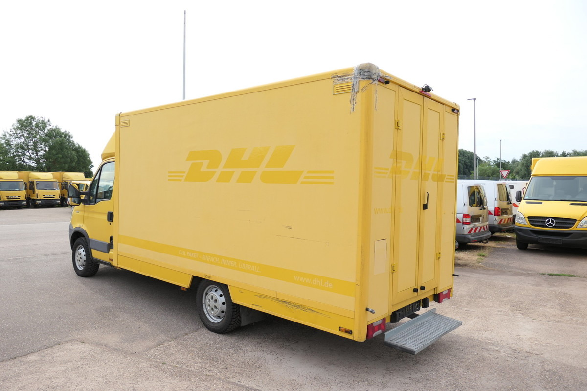 IVECO Daily 35 S11 C30C AUTOMATIK KAMERA MAXI Regale D - Dostavno vozilo sa zatvorenim sandukom: slika 4 IVECO Daily 35 S11 C30C AUTOMATIK KAMERA MAXI Regale D - Dostavno vozilo sa zatvorenim sandukom: slika 4