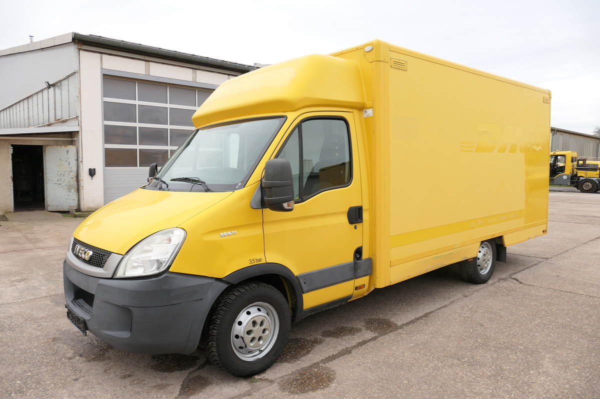 IVECO Daily 35 S11 C30C AUTOMATIK KAMERA MAXI Regale D - Dostavno vozilo sa zatvorenim sandukom: slika 2 IVECO Daily 35 S11 C30C AUTOMATIK KAMERA MAXI Regale D - Dostavno vozilo sa zatvorenim sandukom: slika 2