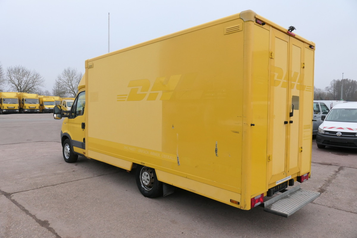 IVECO Daily 35 S11 C30C AUTOMATIK KAMERA MAXI Regale L - Dostavno vozilo sa zatvorenim sandukom: slika 5 IVECO Daily 35 S11 C30C AUTOMATIK KAMERA MAXI Regale L - Dostavno vozilo sa zatvorenim sandukom: slika 5