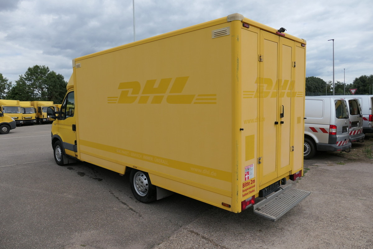 IVECO Daily 35 S11 C30C AUTOMATIK KAMERA Regale LUFT D - Dostavno vozilo sa zatvorenim sandukom: slika 4 IVECO Daily 35 S11 C30C AUTOMATIK KAMERA Regale LUFT D - Dostavno vozilo sa zatvorenim sandukom: slika 4