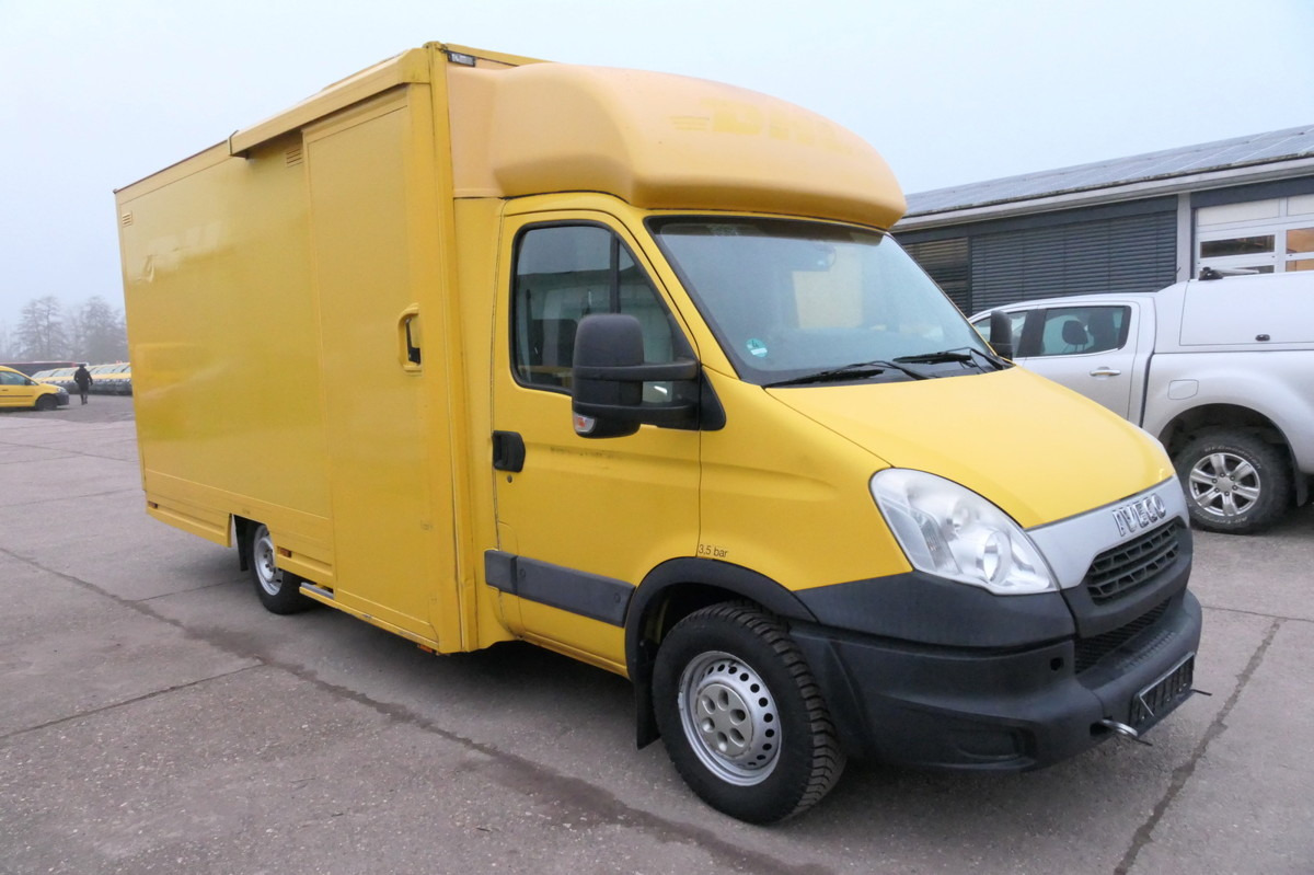 IVECO Daily 35 S11 C30C AUTOMATIK KAMERA Regale LUFT D - Dostavno vozilo sa zatvorenim sandukom: slika 2 IVECO Daily 35 S11 C30C AUTOMATIK KAMERA Regale LUFT D - Dostavno vozilo sa zatvorenim sandukom: slika 2