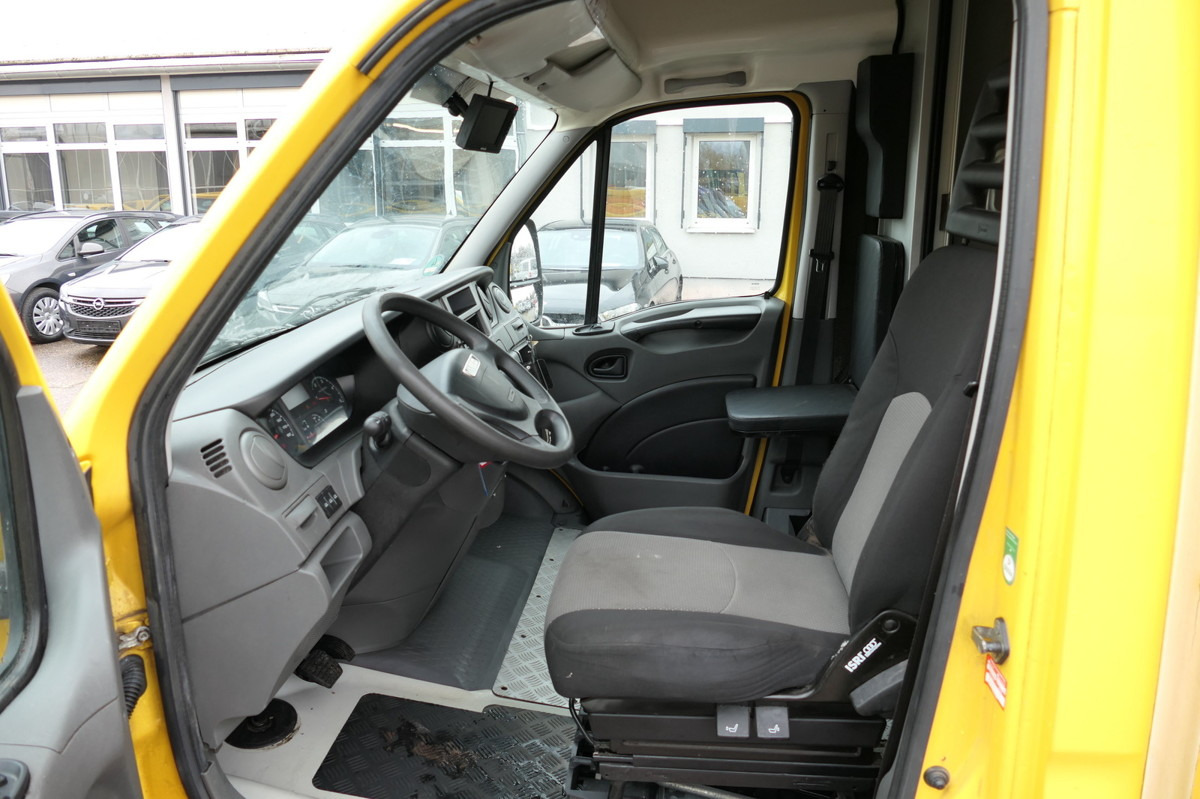 Dostavno vozilo sa zatvorenim sandukom IVECO Daily 35 S11 C30C AUTOMATIK KAMERA Regale LUFT D: slika 8