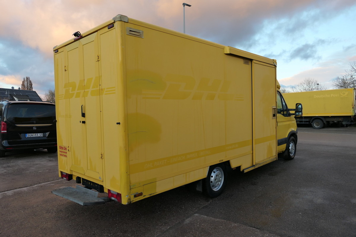 IVECO Daily 35 S11 C30C AUTOMATIK KAMERA Regale LUFT D - Dostavno vozilo sa zatvorenim sandukom: slika 3 IVECO Daily 35 S11 C30C AUTOMATIK KAMERA Regale LUFT D - Dostavno vozilo sa zatvorenim sandukom: slika 3