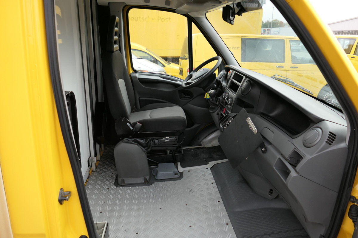 IVECO Daily 35 S11 C30C AUTOMATIK KAMERA Regale LUFT D - Dostavno vozilo sa zatvorenim sandukom: slika 5 IVECO Daily 35 S11 C30C AUTOMATIK KAMERA Regale LUFT D - Dostavno vozilo sa zatvorenim sandukom: slika 5