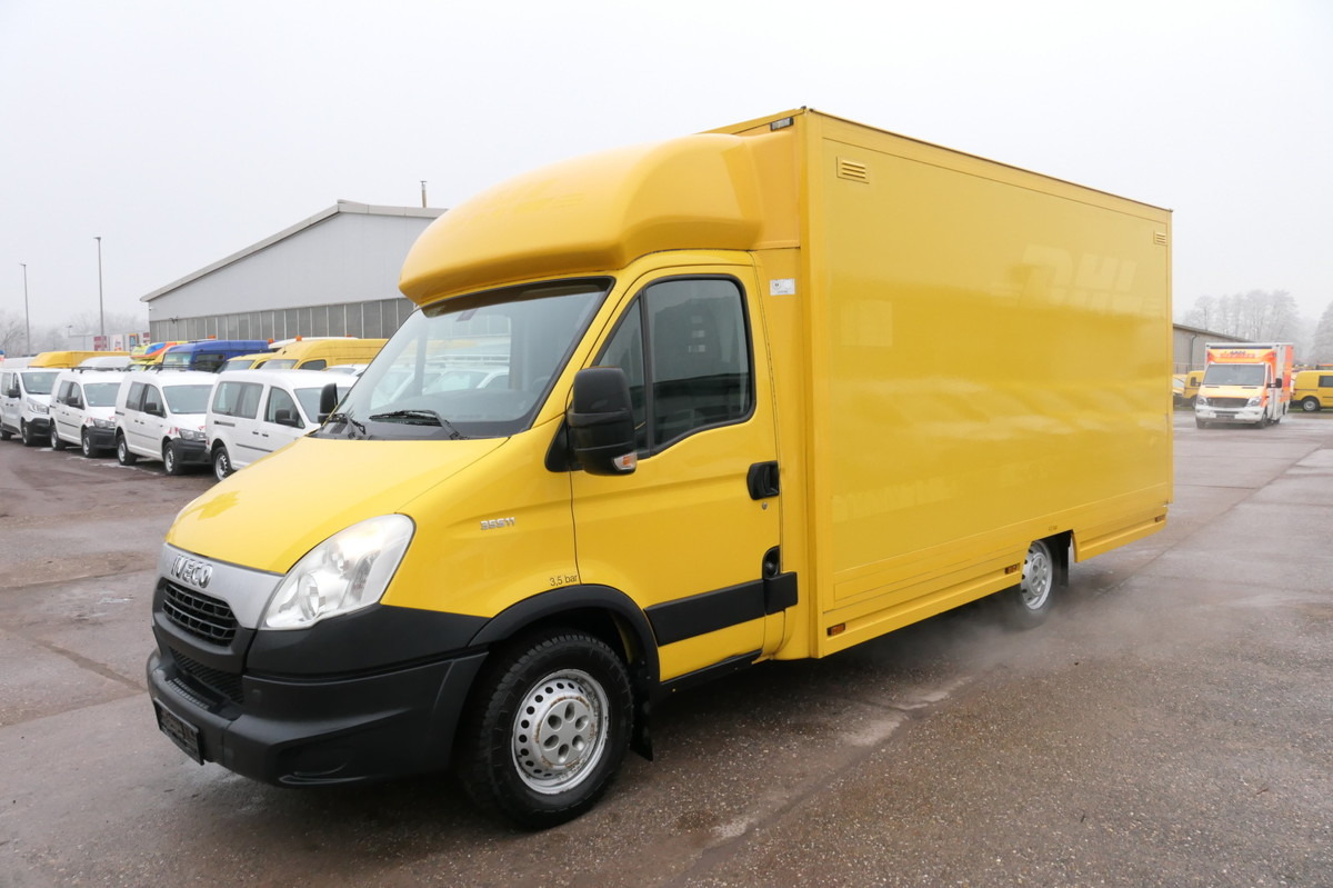 IVECO Daily 35 S11 C30C AUTOMATIK KAMERA Regale LUFT D - Dostavno vozilo sa zatvorenim sandukom: slika 1 IVECO Daily 35 S11 C30C AUTOMATIK KAMERA Regale LUFT D - Dostavno vozilo sa zatvorenim sandukom: slika 1