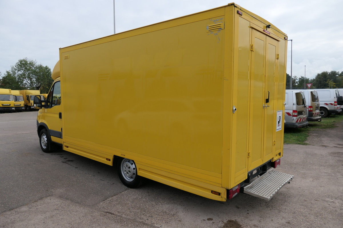 IVECO Daily 35 S11 C30C AUTOMATIK KAMERA Regale LUFT D - Dostavno vozilo sa zatvorenim sandukom: slika 4 IVECO Daily 35 S11 C30C AUTOMATIK KAMERA Regale LUFT D - Dostavno vozilo sa zatvorenim sandukom: slika 4