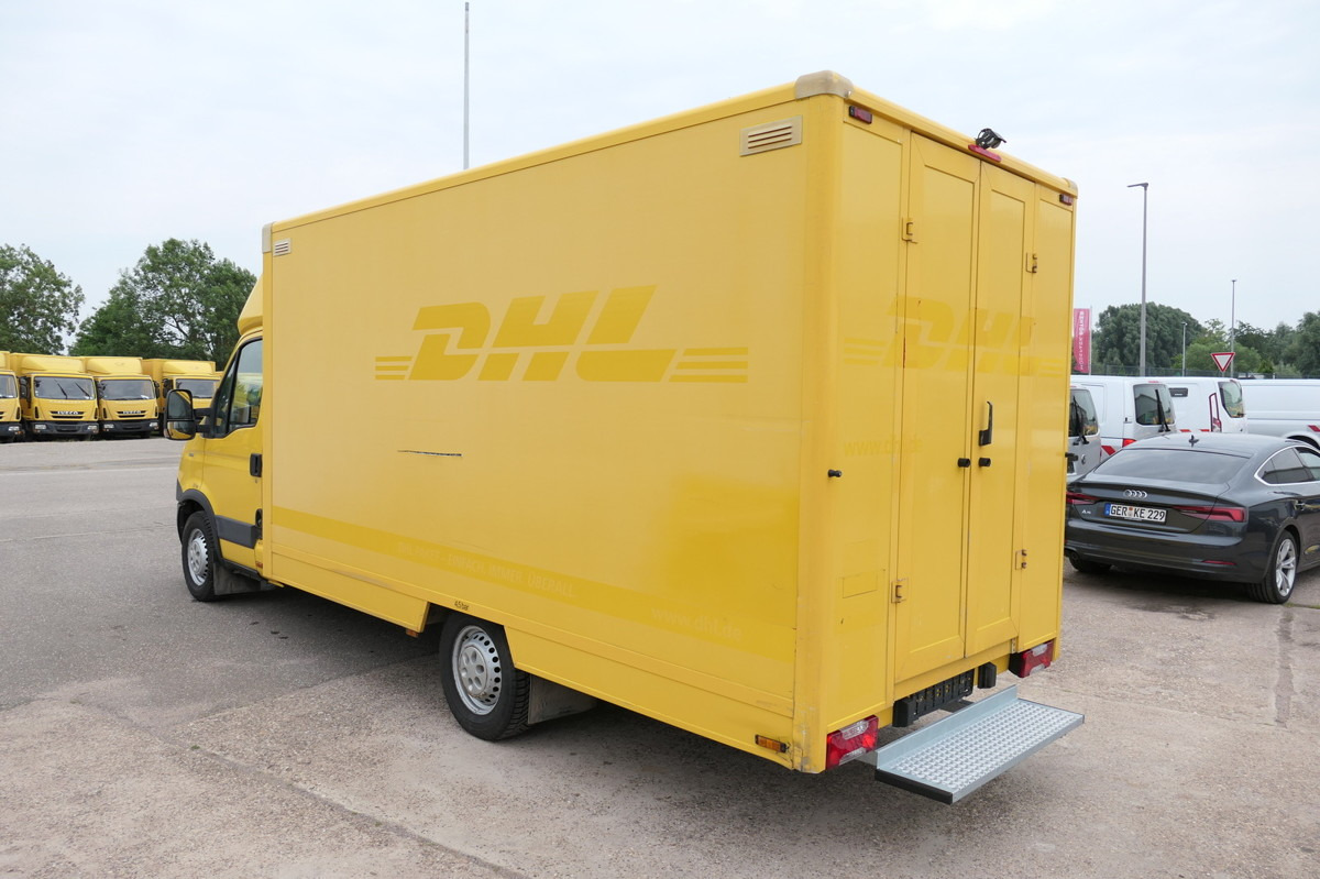IVECO Daily 35 S11 C30C AUTOMATIK KAMERA Regale LUFT D - Dostavno vozilo sa zatvorenim sandukom: slika 4 IVECO Daily 35 S11 C30C AUTOMATIK KAMERA Regale LUFT D - Dostavno vozilo sa zatvorenim sandukom: slika 4