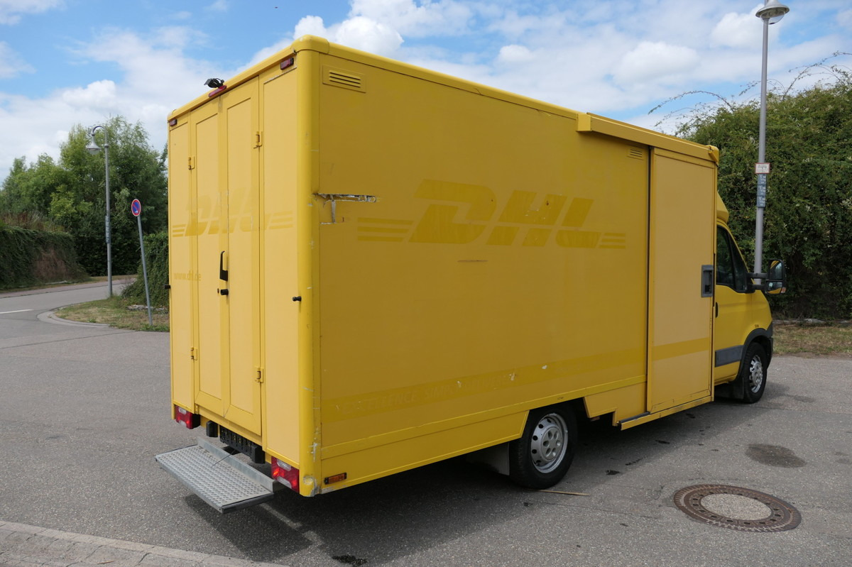 IVECO Daily 35 S11 C30C AUTOMATIK KAMERA Regale LUFT D - Dostavno vozilo sa zatvorenim sandukom: slika 3 IVECO Daily 35 S11 C30C AUTOMATIK KAMERA Regale LUFT D - Dostavno vozilo sa zatvorenim sandukom: slika 3