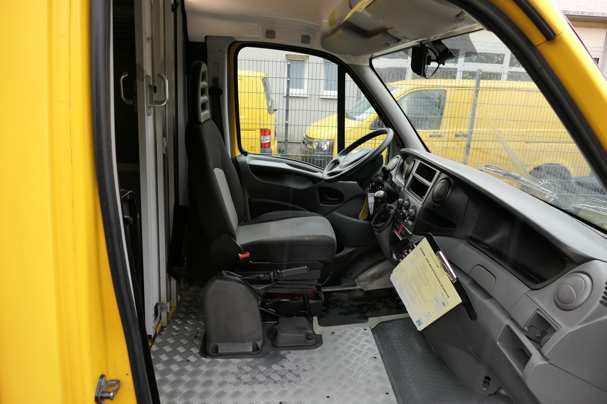 IVECO Daily 35 S11 C30C AUTOMATIK KAMERA Regale LUFT D - Dostavno vozilo sa zatvorenim sandukom: slika 5 IVECO Daily 35 S11 C30C AUTOMATIK KAMERA Regale LUFT D - Dostavno vozilo sa zatvorenim sandukom: slika 5
