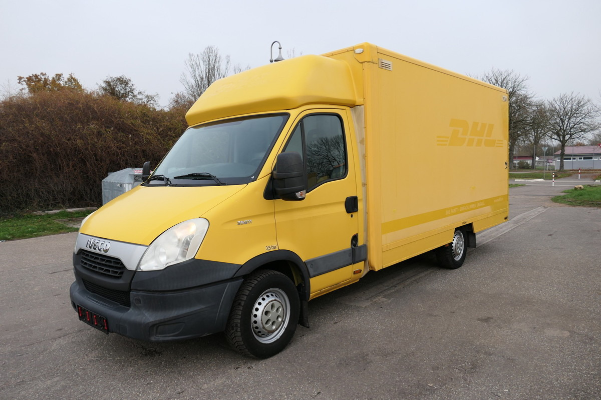IVECO Daily 35 S11 C30C AUTOMATIK KAMERA Regale LUFT D - Dostavno vozilo sa zatvorenim sandukom: slika 1 IVECO Daily 35 S11 C30C AUTOMATIK KAMERA Regale LUFT D - Dostavno vozilo sa zatvorenim sandukom: slika 1