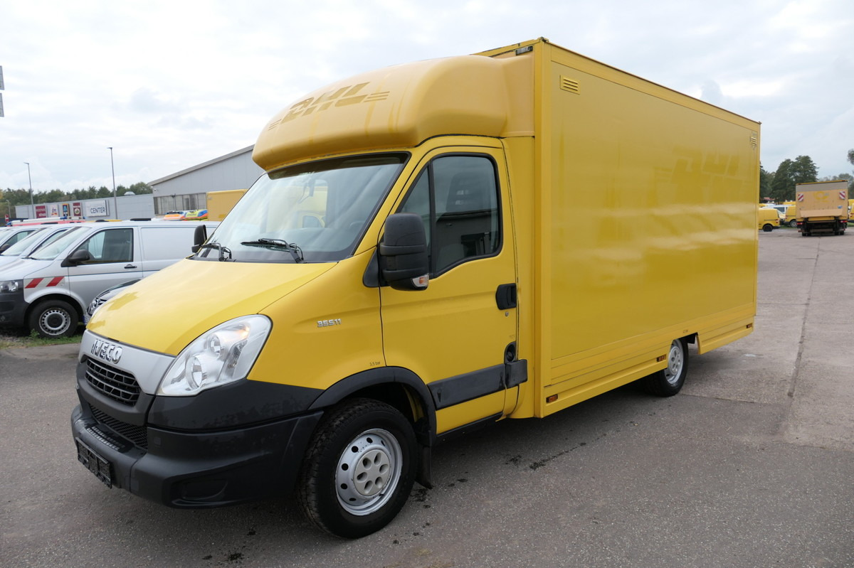 IVECO Daily 35 S11 C30C AUTOMATIK KAMERA Regale LUFT D - Dostavno vozilo sa zatvorenim sandukom: slika 1 IVECO Daily 35 S11 C30C AUTOMATIK KAMERA Regale LUFT D - Dostavno vozilo sa zatvorenim sandukom: slika 1