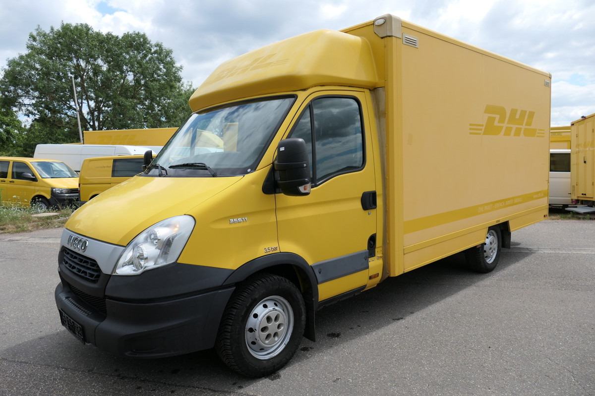 IVECO Daily 35 S11 C30C AUTOMATIK KAMERA Regale LUFT D - Dostavno vozilo sa zatvorenim sandukom: slika 1 IVECO Daily 35 S11 C30C AUTOMATIK KAMERA Regale LUFT D - Dostavno vozilo sa zatvorenim sandukom: slika 1