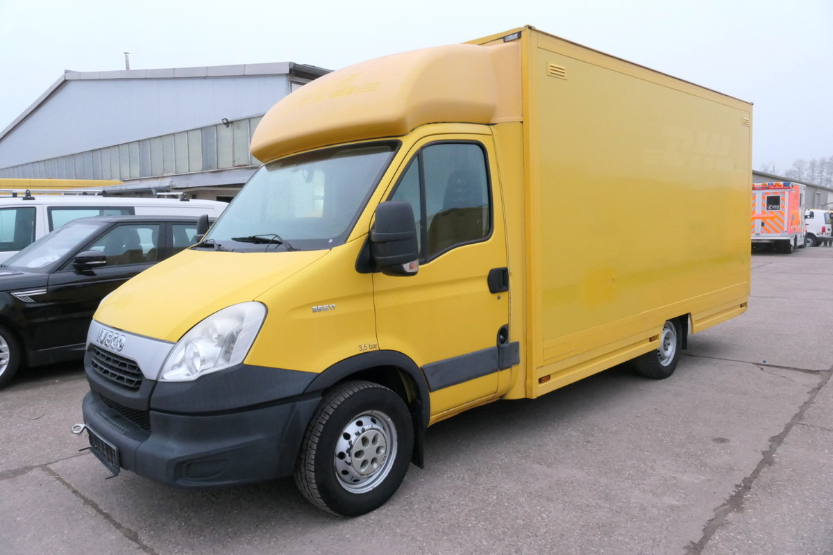 IVECO Daily 35 S11 C30C AUTOMATIK KAMERA Regale LUFT D - Dostavno vozilo sa zatvorenim sandukom: slika 1 IVECO Daily 35 S11 C30C AUTOMATIK KAMERA Regale LUFT D - Dostavno vozilo sa zatvorenim sandukom: slika 1