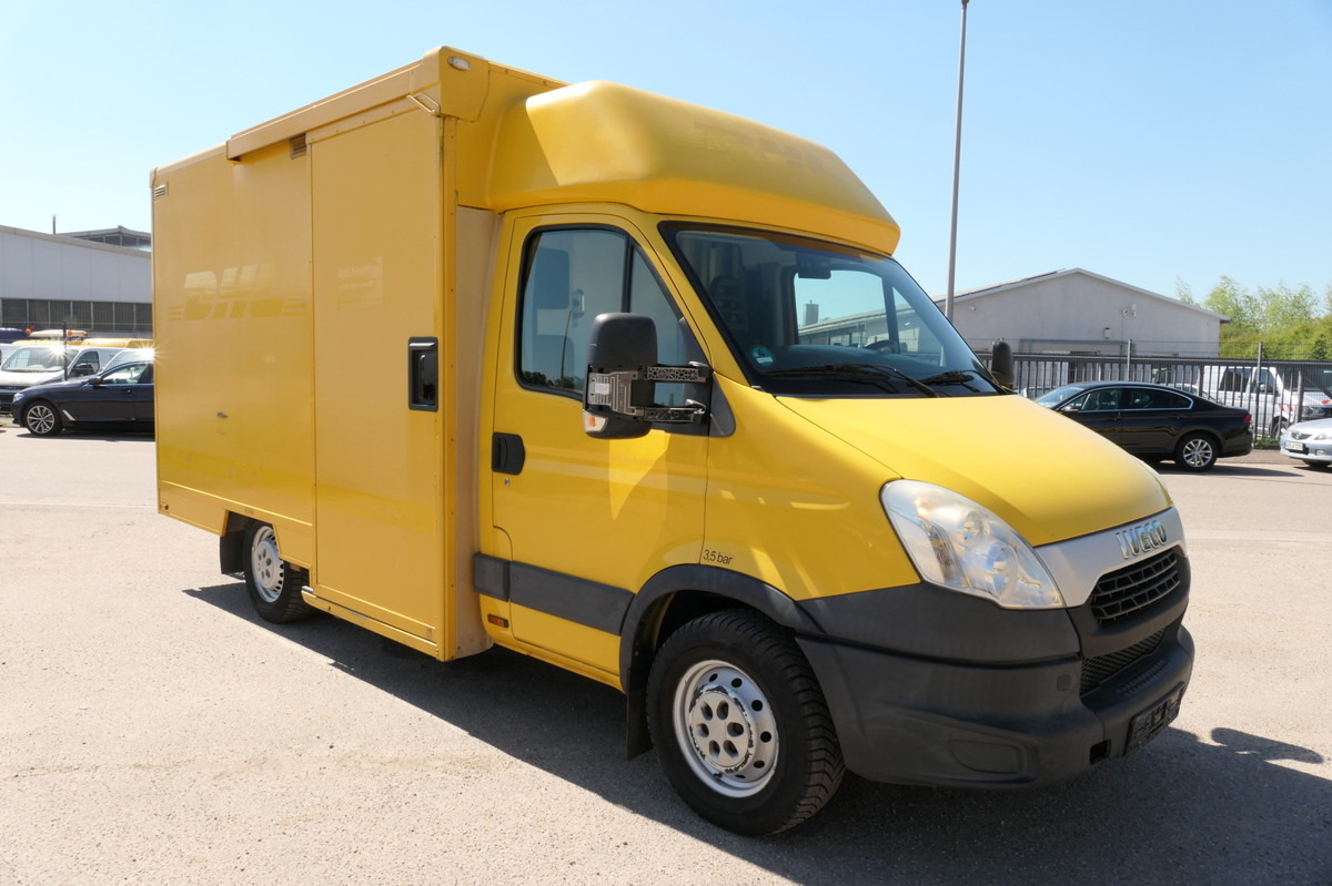 IVECO Daily 35 S11 KURZ C30C AUTOMATIK KAMERA Regale L - Dostavno vozilo sa zatvorenim sandukom: slika 2 IVECO Daily 35 S11 KURZ C30C AUTOMATIK KAMERA Regale L - Dostavno vozilo sa zatvorenim sandukom: slika 2