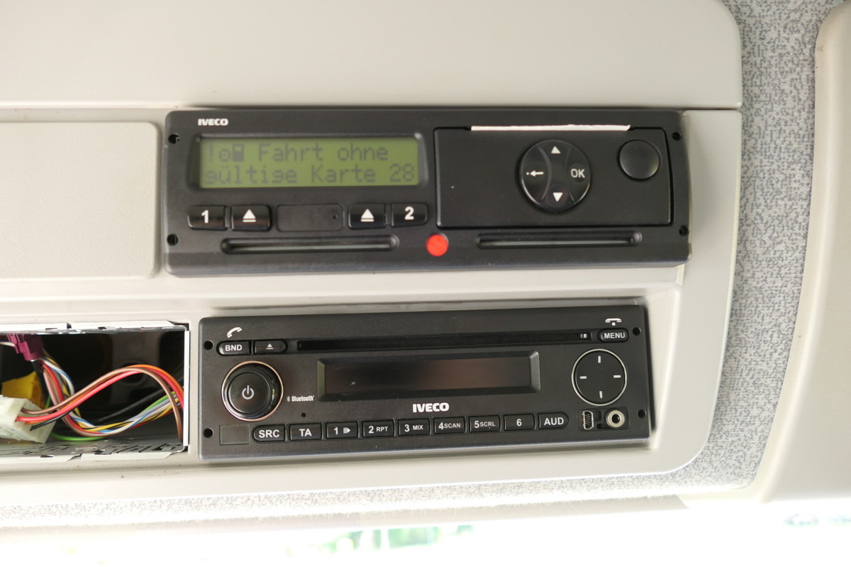 Dostavno vozilo sa zatvorenim sandukom IVECO EuroCargo ML 75 E 16 P LBW LUFT AUTOMATIK COC EU: slika 13