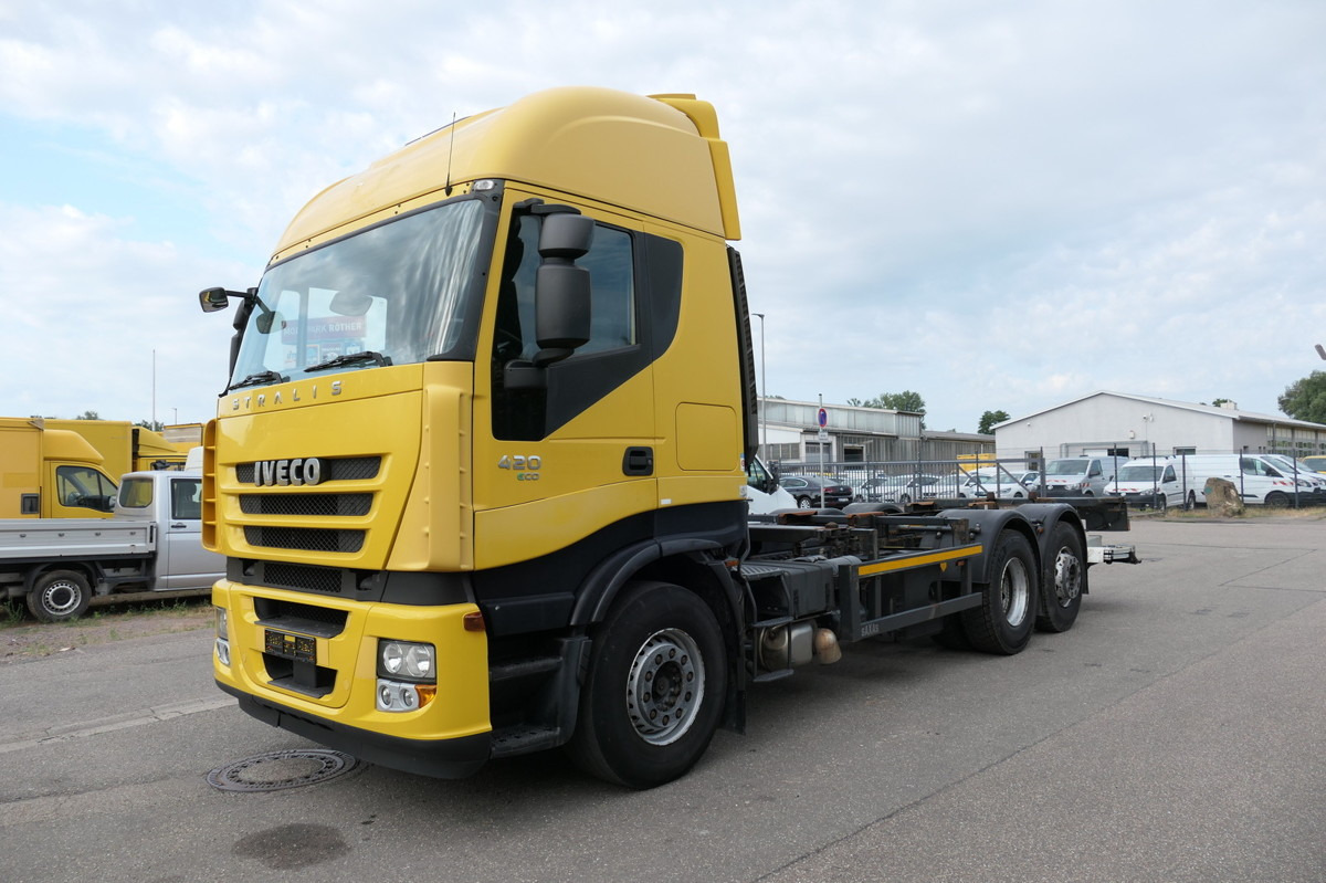 IVECO STRALIS AS 260 S42 Y/FS-CM ECO LBW AHK KLIMA INT - Kamion za prevoz kontejnera/ Kamion sa promenjivim sandukom: slika 1 IVECO STRALIS AS 260 S42 Y/FS-CM ECO LBW AHK KLIMA INT - Kamion za prevoz kontejnera/ Kamion sa promenjivim sandukom: slika 1