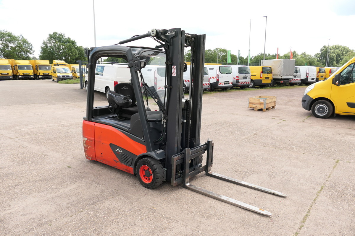 LINDE E16L Elektro TRIPLEX 3-Rad - Električni viljuškar: slika 3 LINDE E16L Elektro TRIPLEX 3-Rad - Električni viljuškar: slika 3