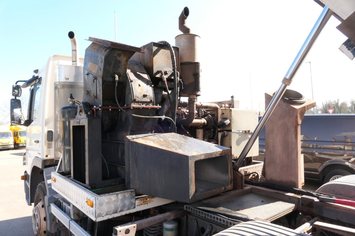 Autočistilica MERCEDES-BENZ Atego 1518 LKO 4x2: slika 19 Autočistilica MERCEDES-BENZ Atego 1518 LKO 4x2: slika 19