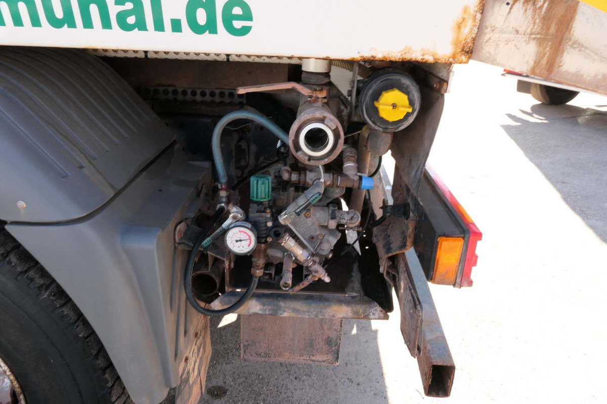 Autočistilica MERCEDES-BENZ Atego 1518 LKO 4x2: slika 11 Autočistilica MERCEDES-BENZ Atego 1518 LKO 4x2: slika 11