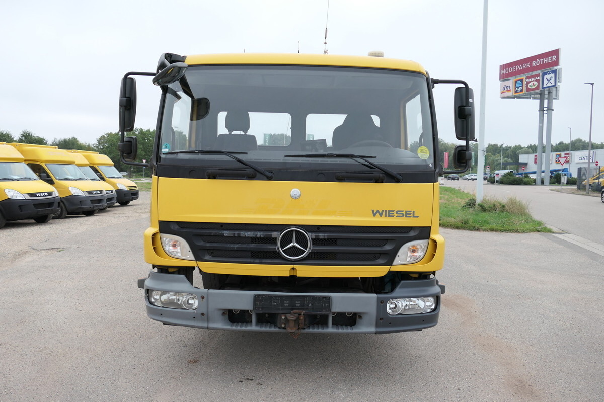 MERCEDES-BENZ KAMAG WBH 25 Wiesel Terberg Umsetzfahrz. Sattelk - Kamion za prevoz kontejnera/ Kamion sa promenjivim sandukom: slika 4 MERCEDES-BENZ KAMAG WBH 25 Wiesel Terberg Umsetzfahrz. Sattelk - Kamion za prevoz kontejnera/ Kamion sa promenjivim sandukom: slika 4