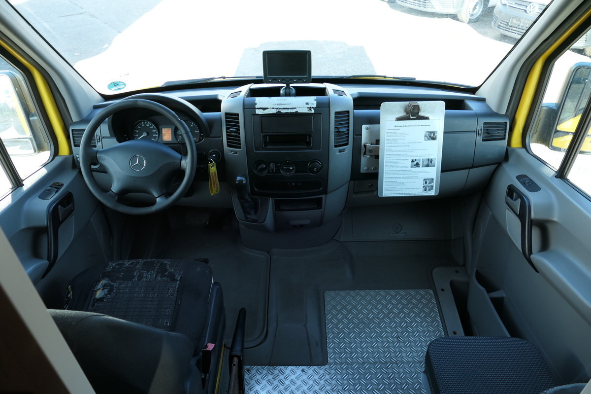 Dostavno vozilo sa zatvorenim sandukom MERCEDES-BENZ SPRINTER 310 CDI MAXI EURO-5 CoC KOFFER REGALE K: slika 8 Dostavno vozilo sa zatvorenim sandukom MERCEDES-BENZ SPRINTER 310 CDI MAXI EURO-5 CoC KOFFER REGALE K: slika 8