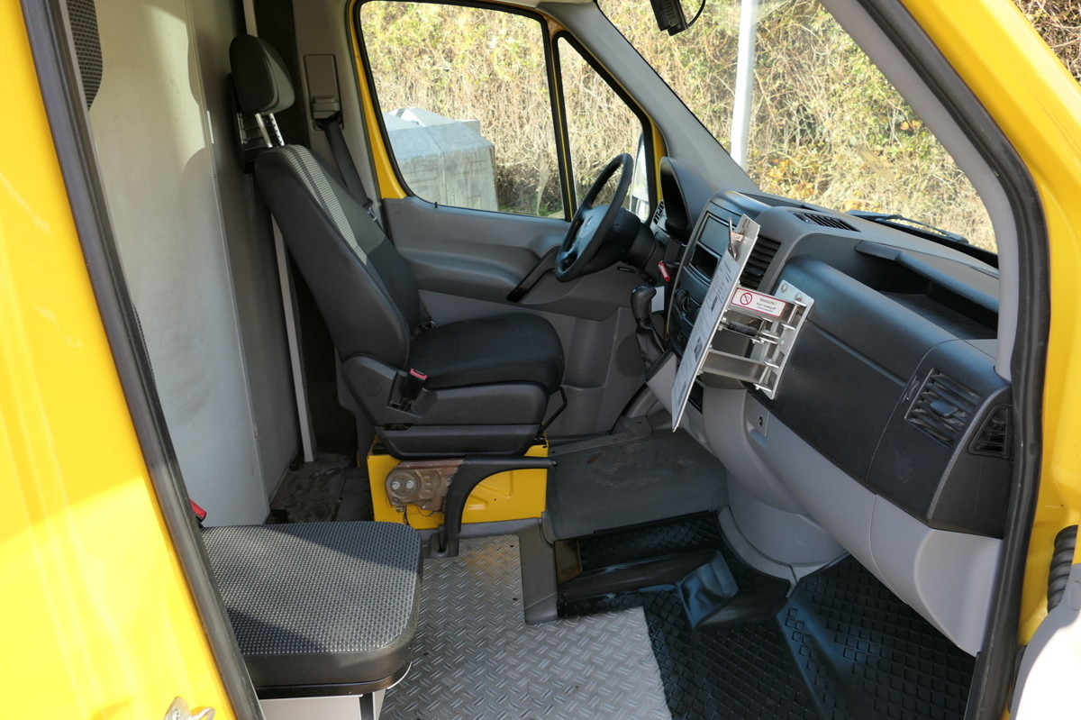 MERCEDES-BENZ SPRINTER 310 CDI MAXI EURO-5 KOFFER REGALE KAMER - Dostavno vozilo sa zatvorenim sandukom: slika 5 MERCEDES-BENZ SPRINTER 310 CDI MAXI EURO-5 KOFFER REGALE KAMER - Dostavno vozilo sa zatvorenim sandukom: slika 5