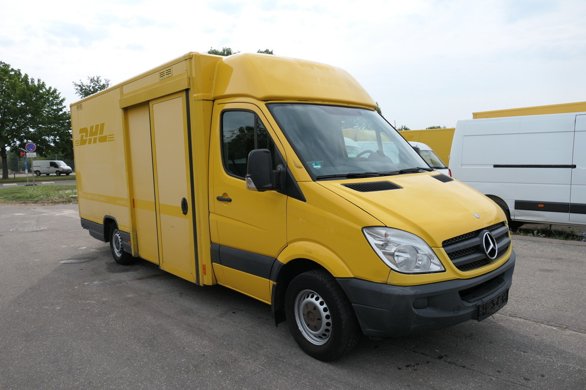 MERCEDES-BENZ SPRINTER 310 CDI MAXI EURO-5 KOFFER REGALE KAMER - Dostavno vozilo sa zatvorenim sandukom: slika 2 MERCEDES-BENZ SPRINTER 310 CDI MAXI EURO-5 KOFFER REGALE KAMER - Dostavno vozilo sa zatvorenim sandukom: slika 2