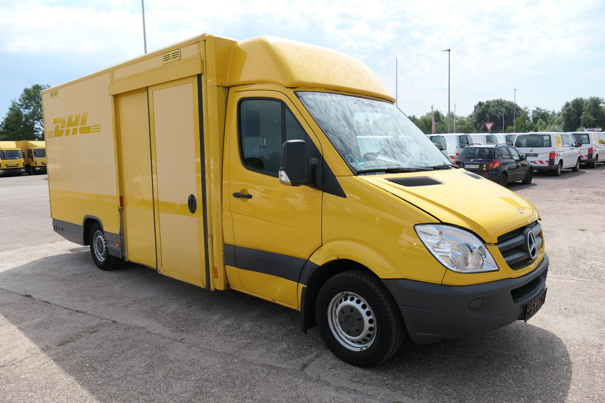 MERCEDES-BENZ SPRINTER 310 CDI MAXI EURO-5 KOFFER REGALE KAMER - Dostavno vozilo sa zatvorenim sandukom: slika 2 MERCEDES-BENZ SPRINTER 310 CDI MAXI EURO-5 KOFFER REGALE KAMER - Dostavno vozilo sa zatvorenim sandukom: slika 2