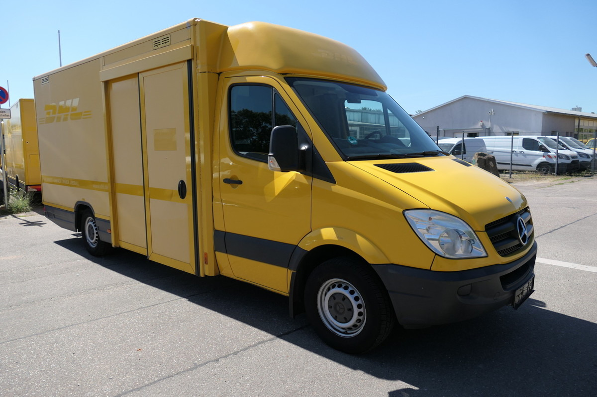 MERCEDES-BENZ SPRINTER 310 CDI MAXI EURO-5 KOFFER REGALE KAMER - Dostavno vozilo sa zatvorenim sandukom: slika 2 MERCEDES-BENZ SPRINTER 310 CDI MAXI EURO-5 KOFFER REGALE KAMER - Dostavno vozilo sa zatvorenim sandukom: slika 2