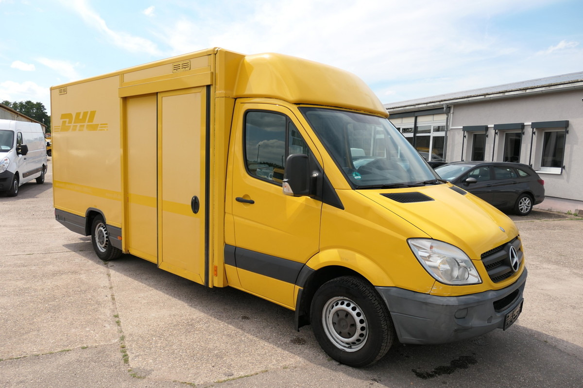 MERCEDES-BENZ SPRINTER 310 CDI MAXI EURO-5 KOFFER REGALE KAMER - Dostavno vozilo sa zatvorenim sandukom: slika 2 MERCEDES-BENZ SPRINTER 310 CDI MAXI EURO-5 KOFFER REGALE KAMER - Dostavno vozilo sa zatvorenim sandukom: slika 2