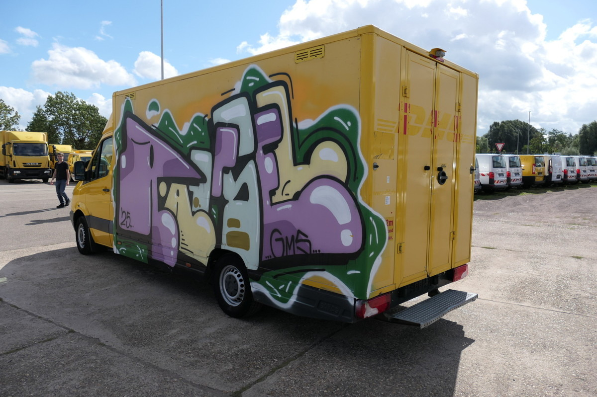 MERCEDES-BENZ SPRINTER 310 CDI MAXI EURO-5 KOFFER REGALE KAMER - Dostavno vozilo sa zatvorenim sandukom: slika 4 MERCEDES-BENZ SPRINTER 310 CDI MAXI EURO-5 KOFFER REGALE KAMER - Dostavno vozilo sa zatvorenim sandukom: slika 4