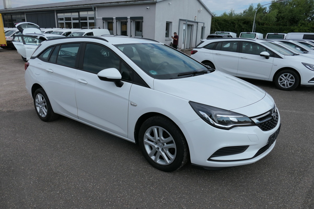 OPEL Astra K 1.6 CDTI Edition S/S KLIMA - Automobil: slika 2 OPEL Astra K 1.6 CDTI Edition S/S KLIMA - Automobil: slika 2
