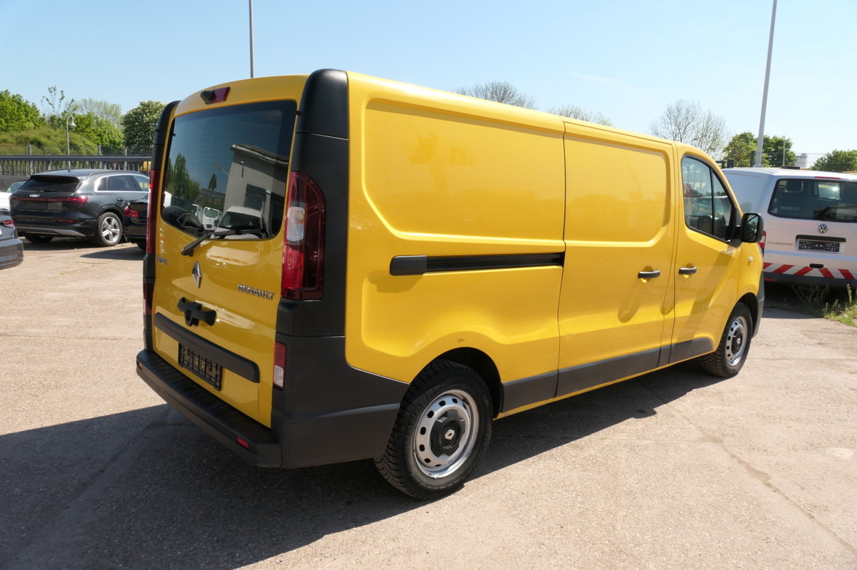 RENAULT Trafic dCi 120 L2H1 - Mali kombi: slika 3 RENAULT Trafic dCi 120 L2H1 - Mali kombi: slika 3
