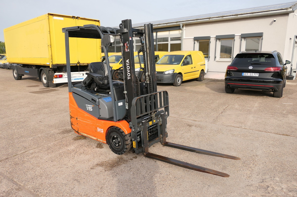 TOYOTA 7FBEST 15 3-Rad DUPLEX HUBHÖHE 3m - Električni viljuškar: slika 1 TOYOTA 7FBEST 15 3-Rad DUPLEX HUBHÖHE 3m - Električni viljuškar: slika 1