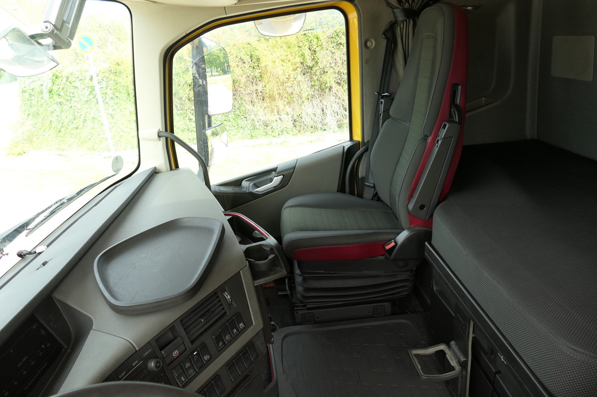 Kamion za prevoz kontejnera/ Kamion sa promenjivim sandukom VOLVO FH 26.420 6x2 BDF LBW KLIMA AHK: slika 12